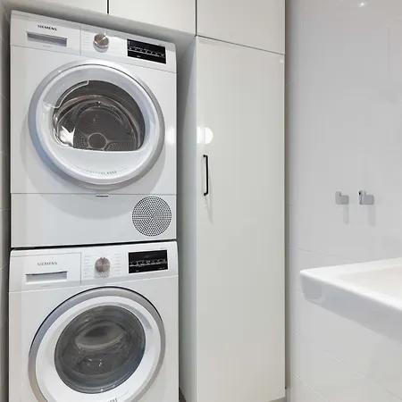 C09 Premium Single I Floor Lägenhet *