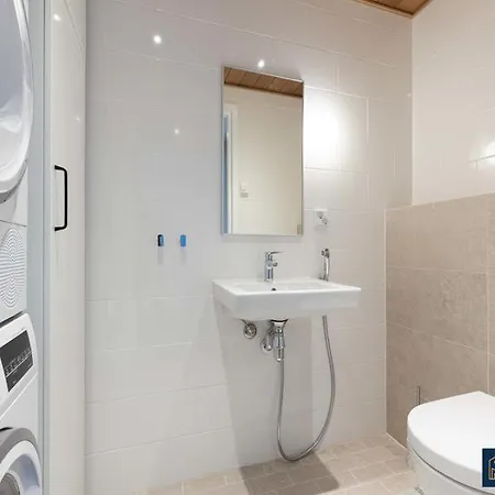 C09 Premium Single I Floor Lägenhet Hangö